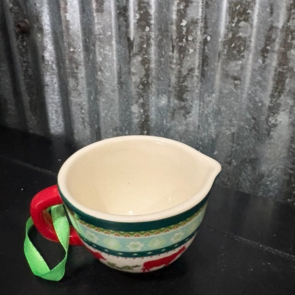 Christmas Measuring Cups Set of 3 Ceramic Holiday Baking Kitchen Decor‎ - Picture 11 of 14